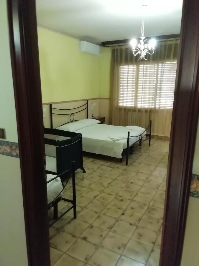 גרוטמינרדה Hotel La Carina מראה חיצוני תמונה